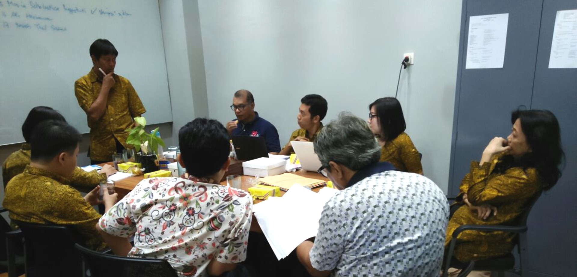 Rapat Pleno Seleksi Beasiswa Kamajaya